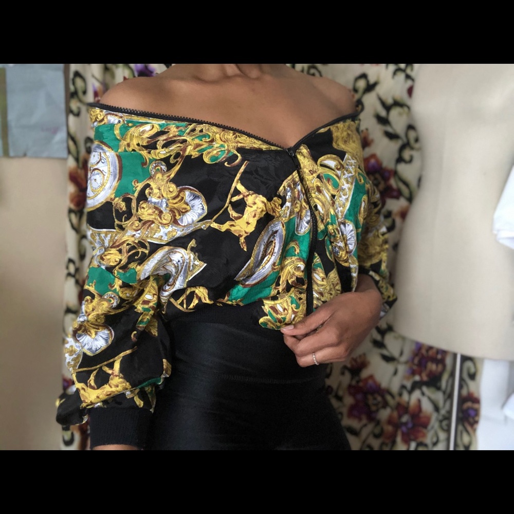 Vintage chain reaction bomber